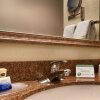 Отель Best Western Plus Newport News Inn & Suites, фото 9