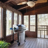 Отель Dudley I by Avantstay Cosy Cabin w/ Hot Tub & Incredible Views, фото 9