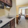 Отель Comfort Inn & Suites Greenwood, фото 29