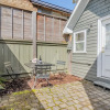 Отель Cozy Private Urban Oasis: The Ballard Bungalow! 1 Bedroom Home by RedAwning, фото 17