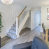 Отель Tudors eSuites Two Bedroom House, фото 8