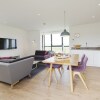 Отель Kitty Lass 2 Bed Luxury Apartment, фото 3