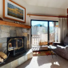 Отель Summit 293 Bright, Spacious With Under Ground Parking, Walk to Eagle Lodge by Redawning, фото 1