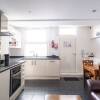 Отель Impeccable 1 Bed Apartment In Sheffield, фото 4