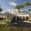 Отель Courtyard Miami Lakes, фото 1