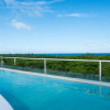 Отель Great Location Ocean View Suite Outdoor Infinity Pool 2 Double beds by Mint, фото 12