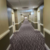 Отель Days Inn & Suites by Wyndham Pasadena, фото 11