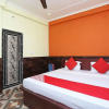 Отель OYO 28801 Radhika Guest House, фото 11