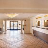 Отель Rodeway Inn & Suites, фото 8