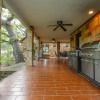 Отель Lake LBJ 4BR Home w/ Boat Deck, Huge Yard, фото 1