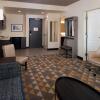 Отель Holiday Inn & Suites Idaho Falls, an IHG Hotel, фото 40