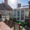 Отель Stunning 4 bed with hot tub - walking distance to Cromer beach and town, фото 20