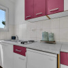 Отель Ivica - 100m from the beach - SA1(2+1) ljubicasti, фото 9