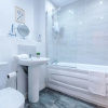 Отель Stunning and Modern 2 Bedroom Apt in Liverpool, фото 27