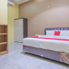 Отель RedDoorz Syariah @ Jalan Tjilik Riwut, фото 16