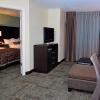 Отель Staybridge Suites Cincinnati North, an IHG Hotel, фото 6