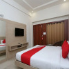Отель OYO 16768 Hotel Lotus Grand, фото 3