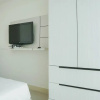 Отель Comfortable Studio Room At Tree Park Bsd Apartment, фото 2