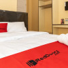 Отель RedDoorz near Citraland Manado (Formerly RedDoorz near Klabat Stadium Manado), фото 4