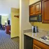 Отель Holiday Inn Express Hotel & Suites Belleville, an IHG Hotel, фото 29