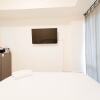 Отель Cozy And High Floor Studio Room At Vida View Makassar Apartment, фото 6