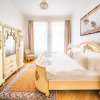 Отель Kafka Apartment 4BR+2bath Old Town, фото 4