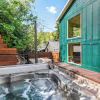 Отель Red Hawk by Avantstay Charming Cabin w/ Theatre & Spa 5mins to Deer Valley Mtn, фото 13