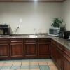 Отель Americas Best Inn & Suites Clarksville, фото 11