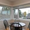 Отель Eaglesview Escape by the Sea Vancouver Island в Ройстон