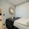 Отель Black and Beige Apartment by Renters, фото 5