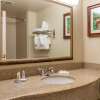 Отель Comfort Inn & Suites, фото 9