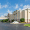 Отель Hampton Inn Goshen, фото 1