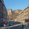 Отель Lovely Apartment Beneath Edinburgh Castle, фото 18