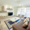 Отель Sophisticated 2BR condo in heart of town by Happy Address, фото 4
