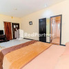 Отель Reddoorz Plus @ Jl Kh Wahid Hasyim Medan, фото 37