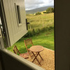 Отель Charming 1-bed Cabin 40 Bernisdale Isle of Skye, фото 8
