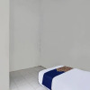 Отель Spot On 91828 Homestay Dinda Syariah, фото 12