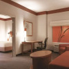 Отель La Quinta Inn & Suites by Wyndham Atlanta Ballpark/Galleria, фото 20
