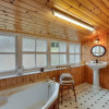 Отель Spacious Characterful House W/views & Large Garden, фото 8