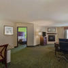 Отель Hawthorn Suites by Wyndham Cedar Rapids, фото 6