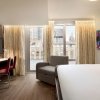 Отель Embassy Suites by Hilton New York Manhattan Times Square, фото 21