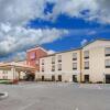 Отель Comfort Suites Altoona, фото 26