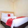 Отель RedDoorz near Exit Toll Sirkuit Sentul, фото 27