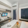 Отель Good And Warm Studio At Transpark Juanda Bekasi Timur Apartment, фото 2
