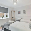 Отель Seabright Townhouse- Super Stylish House- Parking for one Car- Sleeps up to 12, фото 4
