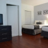 Отель New Point Miami Beach Apartments, фото 5