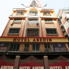 Отель OYO 26143 Hotel Abedin, фото 14