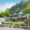 Отель Yangpyeong Happy Village Forest House Pension, фото 1