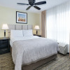 Отель Candlewood Suites Market Center, an IHG Hotel, фото 3
