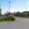 Отель Travelodge by Wyndham Lemoore Near Naval Air Station, фото 16